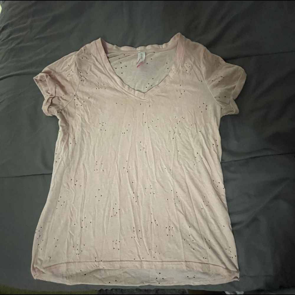 Large pink t-shirt with mini holes